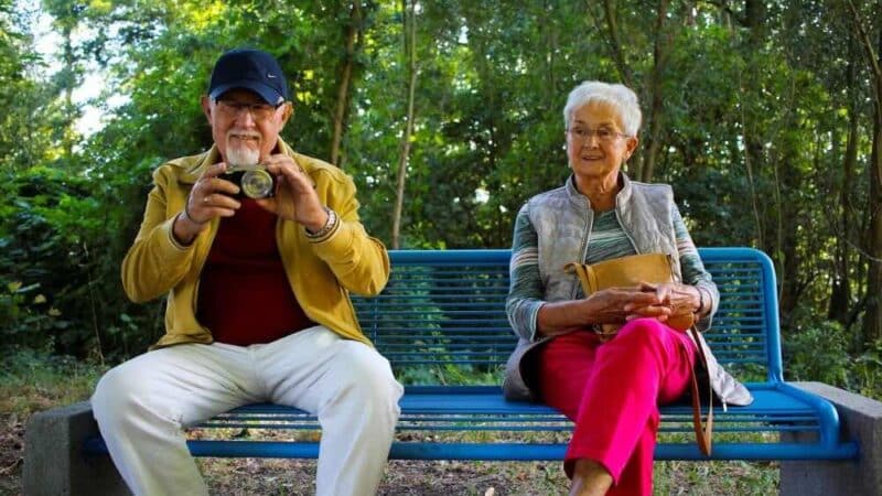 Fizjoterapia dla osób starszych – jakie ćwiczenia są bezpieczne?